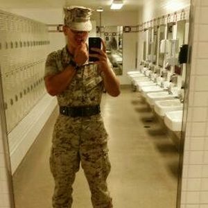 Meet your Posher, Victor